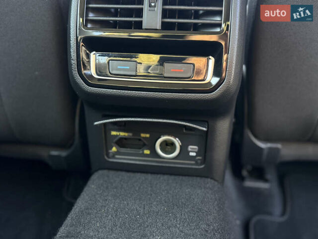 Серый Фольксваген Пассат, объемом двигателя 2 л и пробегом 181 тыс. км за 24900 $, фото 59 на Automoto.ua