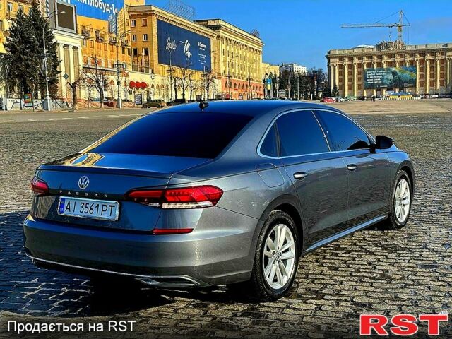 Серый Фольксваген Пассат, объемом двигателя 2 л и пробегом 106 тыс. км за 17200 $, фото 2 на Automoto.ua