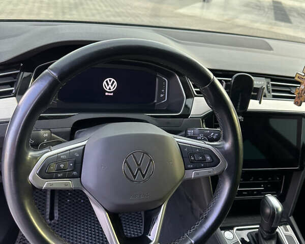 Серый Фольксваген Пассат, объемом двигателя 1.97 л и пробегом 150 тыс. км за 23500 $, фото 18 на Automoto.ua