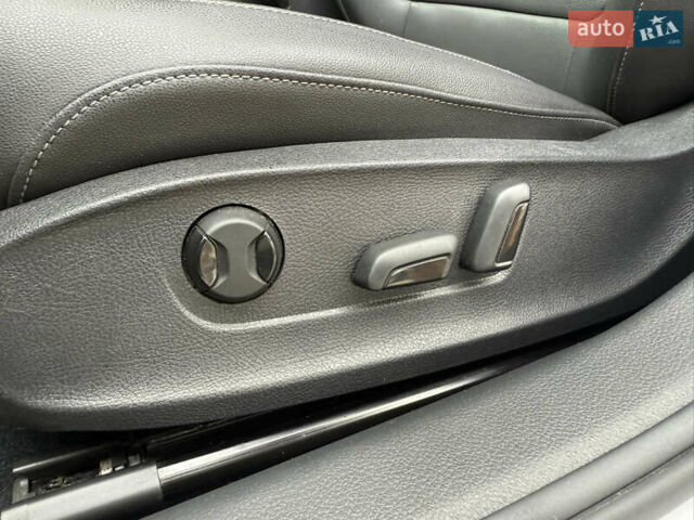 Серый Фольксваген Пассат, объемом двигателя 1.98 л и пробегом 72 тыс. км за 18750 $, фото 90 на Automoto.ua