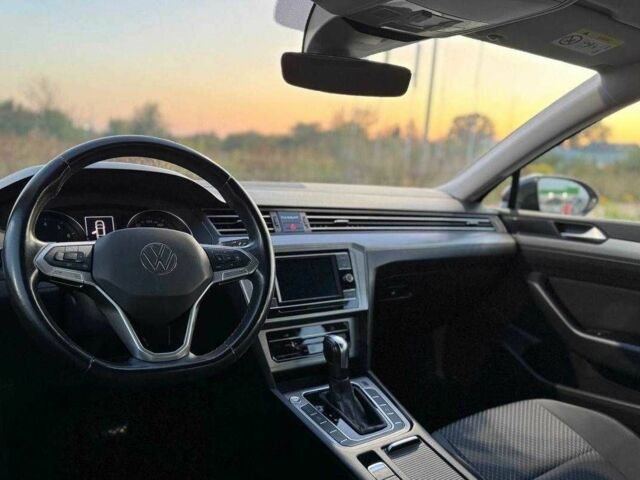 Сірий Фольксваген Пассат, об'ємом двигуна 2 л та пробігом 75 тис. км за 14300 $, фото 17 на Automoto.ua
