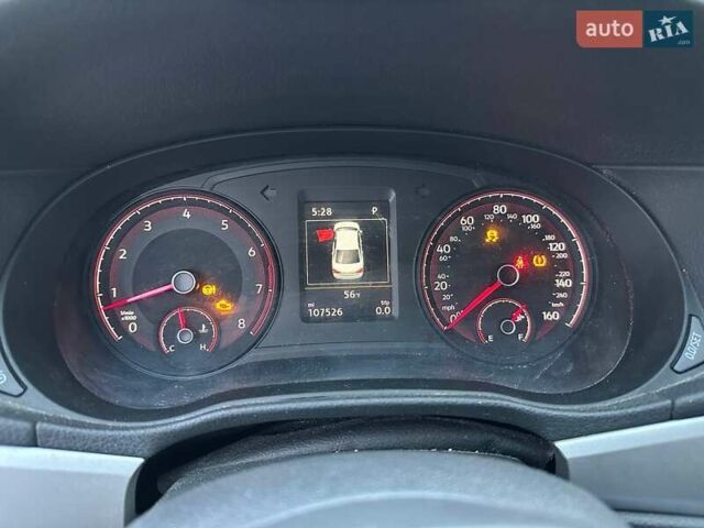 Серый Фольксваген Пассат, объемом двигателя 2 л и пробегом 173 тыс. км за 11999 $, фото 12 на Automoto.ua