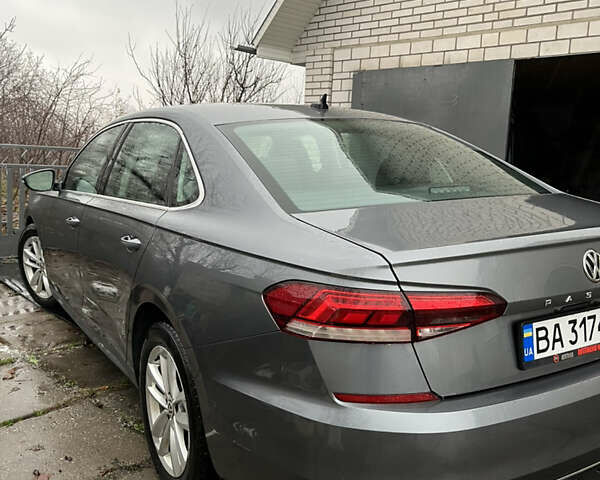 Серый Фольксваген Пассат, объемом двигателя 1.98 л и пробегом 114 тыс. км за 16000 $, фото 4 на Automoto.ua