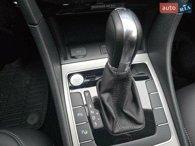 Серый Фольксваген Пассат, объемом двигателя 2 л и пробегом 92 тыс. км за 18890 $, фото 10 на Automoto.ua