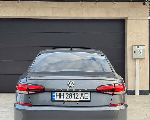 Фольксваген Пассат 2020 в Одессе на Automoto.ua Серый Фольксваген Пассат, объемом двигателя 1.98 л и пробегом 110 тыс. км за 17700 $, фото 13 на Automoto.ua