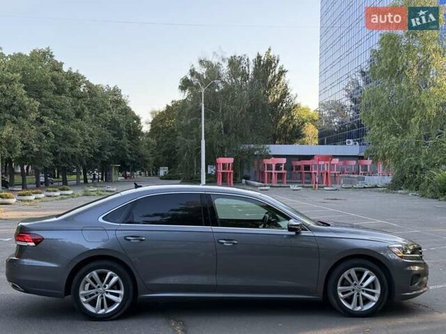 Сірий Фольксваген Пассат, об'ємом двигуна 2 л та пробігом 119 тис. км за 16300 $, фото 30 на Automoto.ua