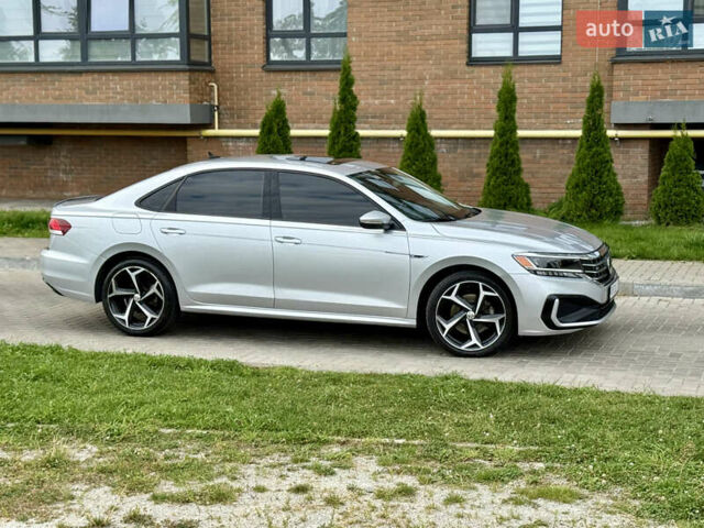 Серый Фольксваген Пассат, объемом двигателя 1.98 л и пробегом 72 тыс. км за 18750 $, фото 28 на Automoto.ua