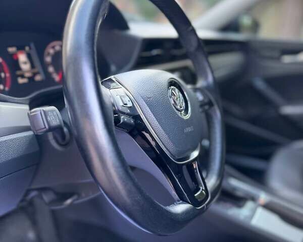 Серый Фольксваген Пассат, объемом двигателя 1.98 л и пробегом 89 тыс. км за 18700 $, фото 3 на Automoto.ua