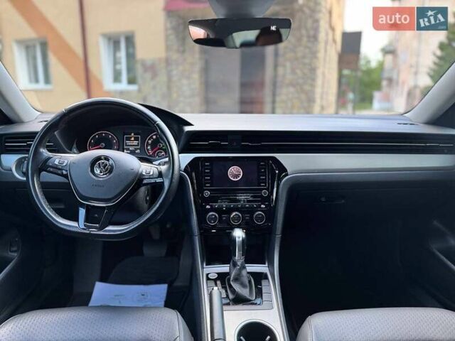 Серый Фольксваген Пассат, объемом двигателя 1.98 л и пробегом 89 тыс. км за 18700 $, фото 23 на Automoto.ua