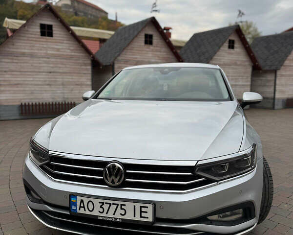 Серый Фольксваген Пассат, объемом двигателя 2 л и пробегом 202 тыс. км за 24990 $, фото 2 на Automoto.ua