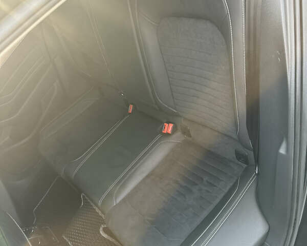 Серый Фольксваген Пассат, объемом двигателя 1.97 л и пробегом 150 тыс. км за 23500 $, фото 24 на Automoto.ua