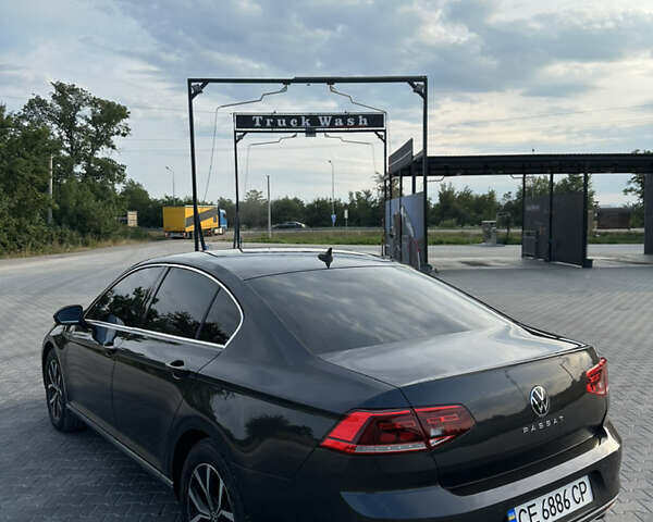 Серый Фольксваген Пассат, объемом двигателя 1.97 л и пробегом 150 тыс. км за 23500 $, фото 3 на Automoto.ua