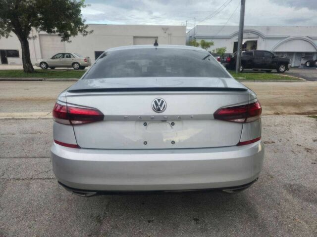 Серый Фольксваген Пассат, объемом двигателя 2 л и пробегом 45 тыс. км за 7800 $, фото 6 на Automoto.ua