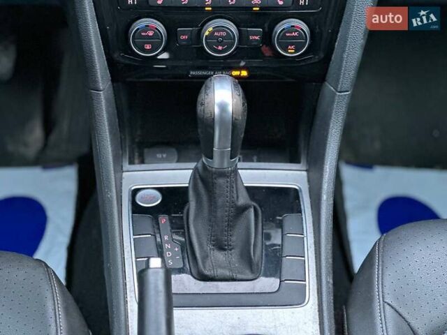 Серый Фольксваген Пассат, объемом двигателя 2 л и пробегом 173 тыс. км за 11999 $, фото 14 на Automoto.ua