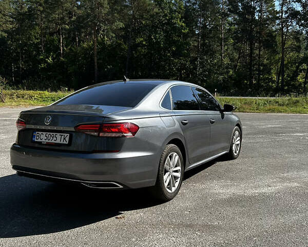 Серый Фольксваген Пассат, объемом двигателя 1.98 л и пробегом 107 тыс. км за 18900 $, фото 5 на Automoto.ua