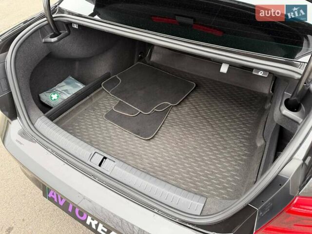 Серый Фольксваген Пассат, объемом двигателя 1.97 л и пробегом 207 тыс. км за 24000 $, фото 58 на Automoto.ua