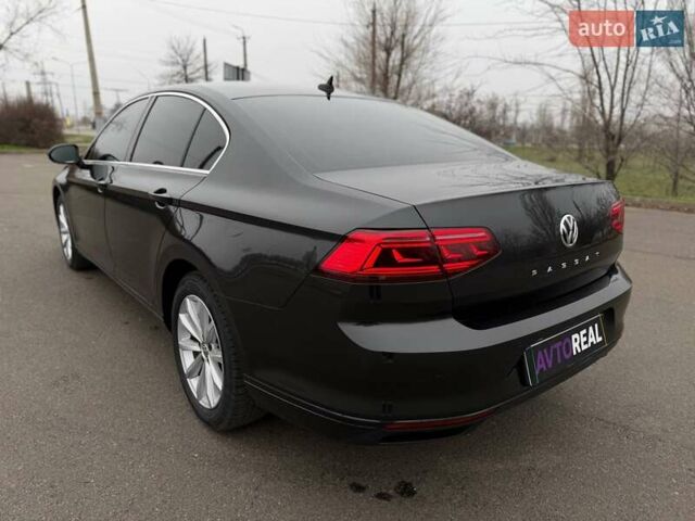Серый Фольксваген Пассат, объемом двигателя 1.97 л и пробегом 207 тыс. км за 24000 $, фото 53 на Automoto.ua