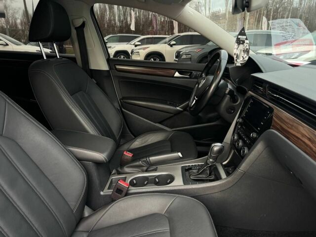 Серый Фольксваген Пассат, объемом двигателя 2 л и пробегом 140 тыс. км за 20400 $, фото 16 на Automoto.ua