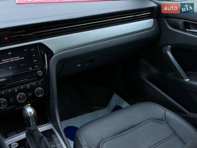 Серый Фольксваген Пассат, объемом двигателя 2 л и пробегом 173 тыс. км за 11999 $, фото 15 на Automoto.ua