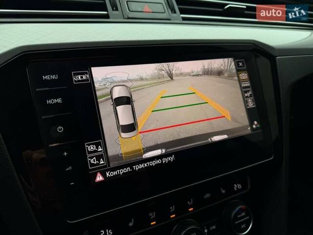 Серый Фольксваген Пассат, объемом двигателя 1.97 л и пробегом 207 тыс. км за 24000 $, фото 116 на Automoto.ua