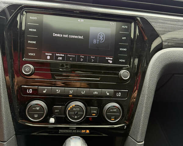 Сірий Фольксваген Пассат, об'ємом двигуна 1.98 л та пробігом 72 тис. км за 17950 $, фото 93 на Automoto.ua