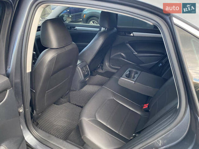 Серый Фольксваген Пассат, объемом двигателя 1.98 л и пробегом 119 тыс. км за 15500 $, фото 6 на Automoto.ua