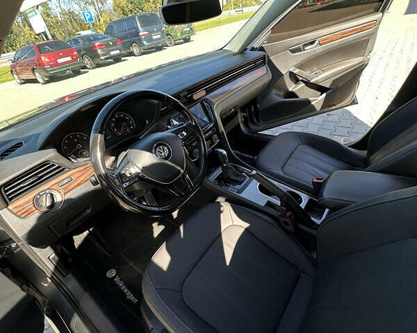 Серый Фольксваген Пассат, объемом двигателя 2 л и пробегом 74 тыс. км за 19800 $, фото 6 на Automoto.ua