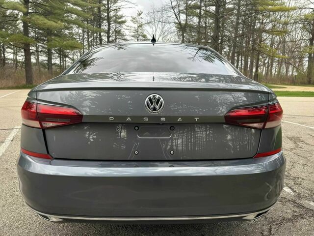 Сірий Фольксваген Пассат, об'ємом двигуна 2 л та пробігом 50 тис. км за 13000 $, фото 5 на Automoto.ua