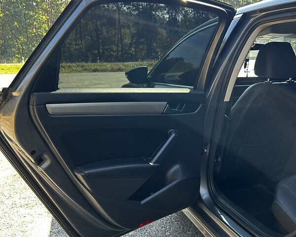 Серый Фольксваген Пассат, объемом двигателя 1.98 л и пробегом 107 тыс. км за 18900 $, фото 15 на Automoto.ua