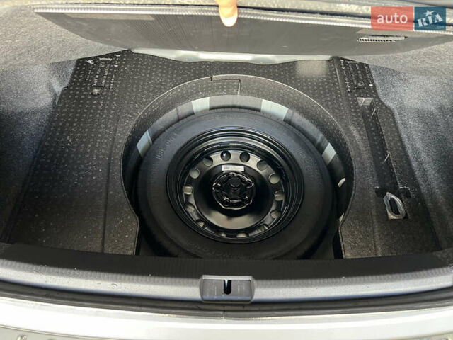 Сірий Фольксваген Пассат, об'ємом двигуна 2 л та пробігом 49 тис. км за 18800 $, фото 33 на Automoto.ua