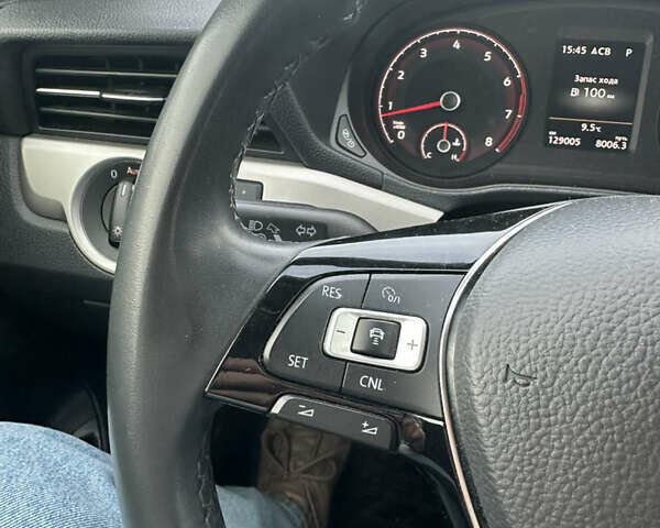 Фольксваген Пассат 2020 в Киеве на Automoto.ua Серый Фольксваген Пассат, объемом двигателя 2 л и пробегом 129 тыс. км за 17999 $, фото 37 на Automoto.ua