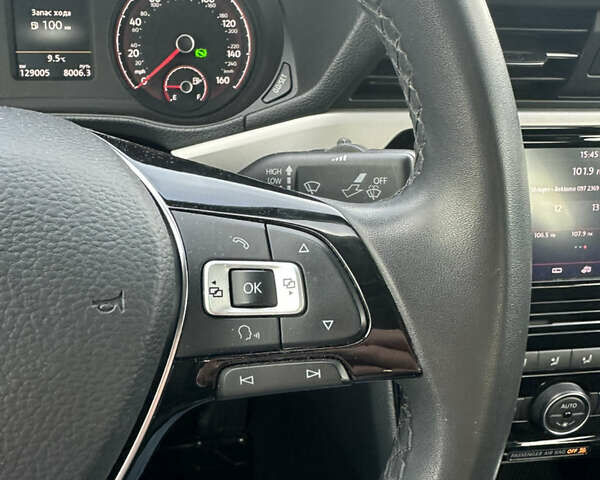 Фольксваген Пассат 2020 в Киеве на Automoto.ua Серый Фольксваген Пассат, объемом двигателя 2 л и пробегом 129 тыс. км за 17999 $, фото 38 на Automoto.ua