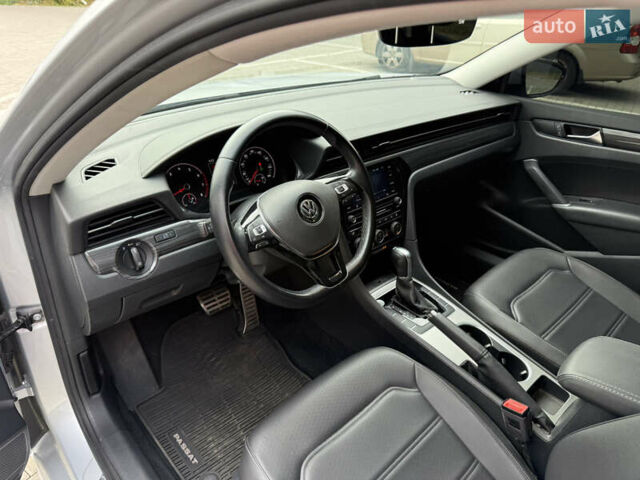 Серый Фольксваген Пассат, объемом двигателя 1.98 л и пробегом 72 тыс. км за 18750 $, фото 80 на Automoto.ua