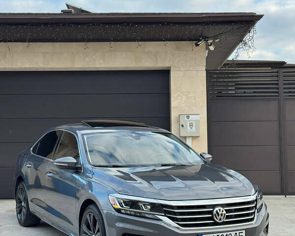 Фольксваген Пассат 2020 в Одессе на Automoto.ua Серый Фольксваген Пассат, объемом двигателя 1.98 л и пробегом 110 тыс. км за 17700 $, фото 7 на Automoto.ua