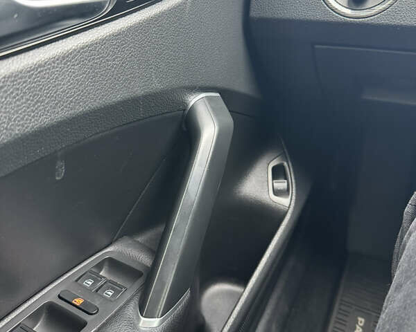 Сірий Фольксваген Пассат, об'ємом двигуна 1.98 л та пробігом 115 тис. км за 21500 $, фото 15 на Automoto.ua