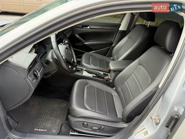 Серый Фольксваген Пассат, объемом двигателя 1.98 л и пробегом 71 тыс. км за 17950 $, фото 78 на Automoto.ua