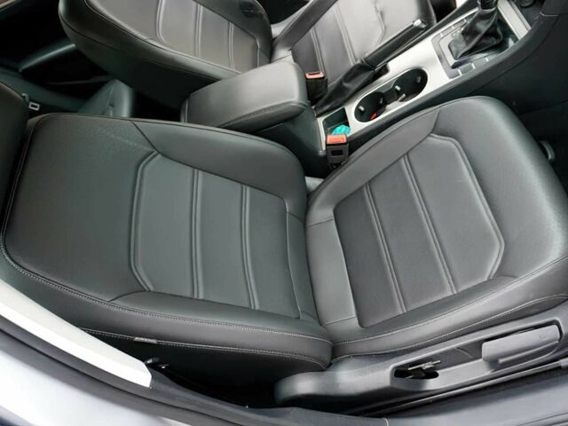 Сірий Фольксваген Пассат, об'ємом двигуна 2 л та пробігом 31 тис. км за 2700 $, фото 6 на Automoto.ua