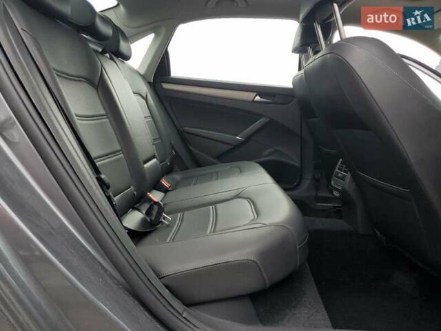 Серый Фольксваген Пассат, объемом двигателя 2 л и пробегом 52 тыс. км за 3500 $, фото 9 на Automoto.ua