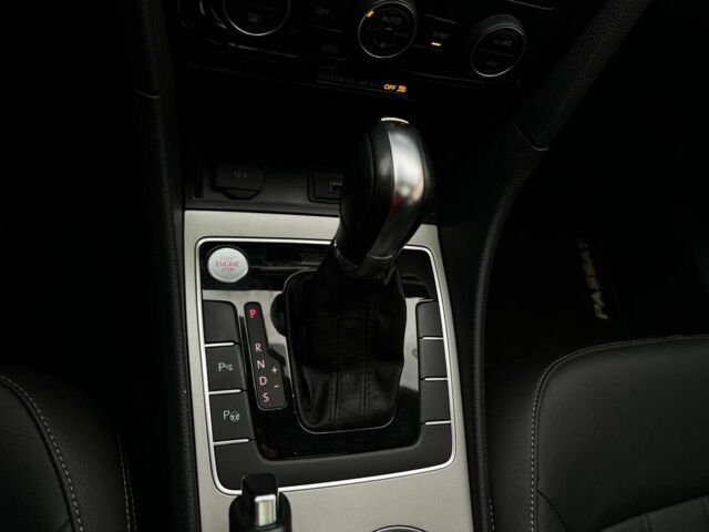 Серый Фольксваген Пассат, объемом двигателя 2 л и пробегом 140 тыс. км за 20400 $, фото 13 на Automoto.ua