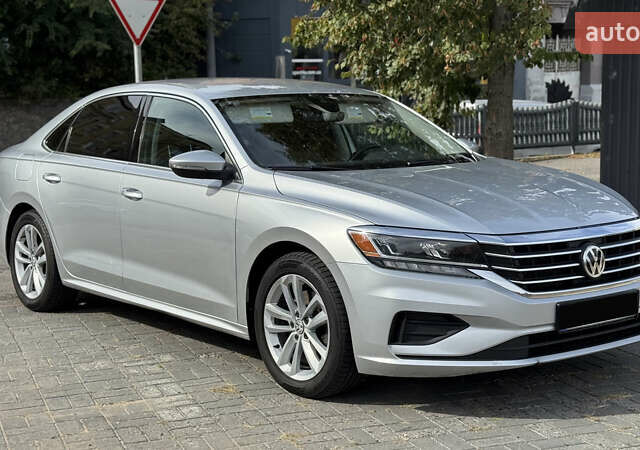 Серый Фольксваген Пассат, объемом двигателя 1.98 л и пробегом 129 тыс. км за 17900 $, фото 1 на Automoto.ua