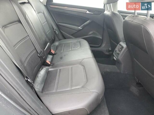 Серый Фольксваген Пассат, объемом двигателя 2 л и пробегом 65 тыс. км за 8757 $, фото 8 на Automoto.ua