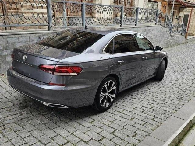 Серый Фольксваген Пассат, объемом двигателя 0 л и пробегом 30 тыс. км за 11200 $, фото 5 на Automoto.ua