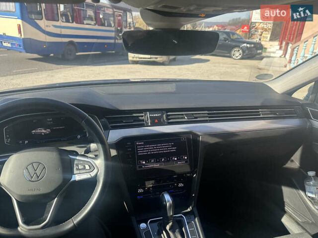 Серый Фольксваген Пассат, объемом двигателя 1.97 л и пробегом 87 тыс. км за 27600 $, фото 19 на Automoto.ua