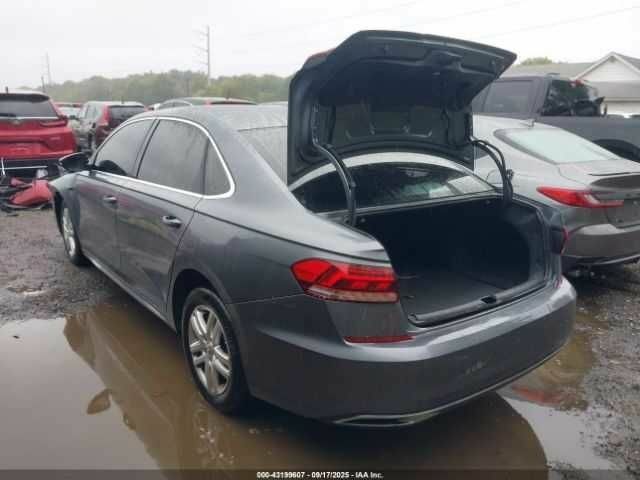 Серый Фольксваген Пассат, объемом двигателя 2 л и пробегом 66 тыс. км за 13000 $, фото 5 на Automoto.ua