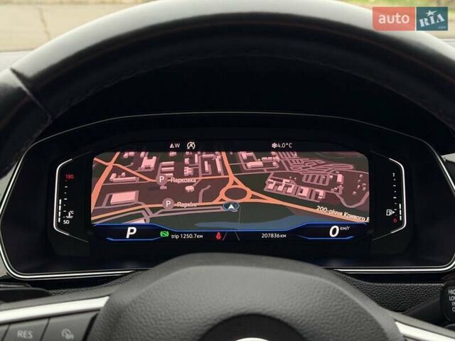 Серый Фольксваген Пассат, объемом двигателя 1.97 л и пробегом 207 тыс. км за 24000 $, фото 101 на Automoto.ua