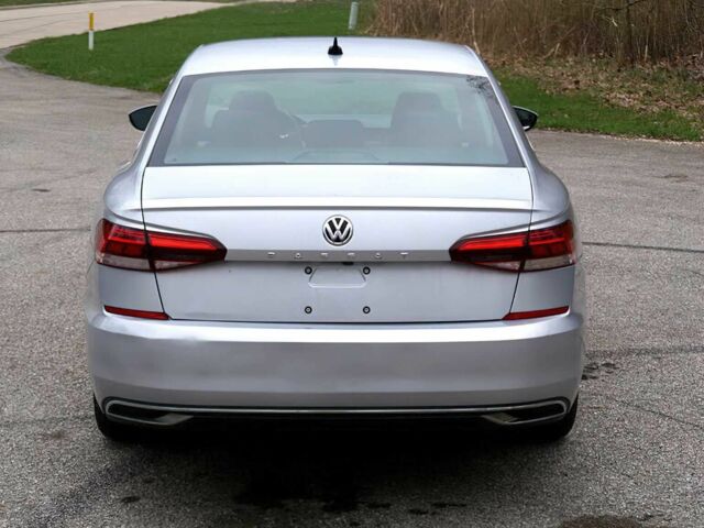 Сірий Фольксваген Пассат, об'ємом двигуна 2 л та пробігом 31 тис. км за 2700 $, фото 4 на Automoto.ua