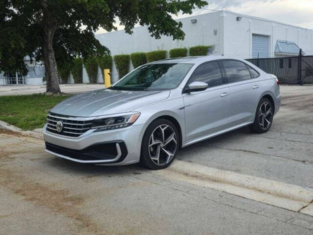 Серый Фольксваген Пассат, объемом двигателя 2 л и пробегом 45 тыс. км за 7800 $, фото 2 на Automoto.ua