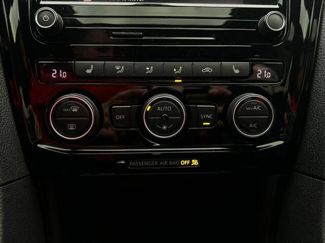 Серый Фольксваген Пассат, объемом двигателя 2 л и пробегом 140 тыс. км за 20400 $, фото 12 на Automoto.ua