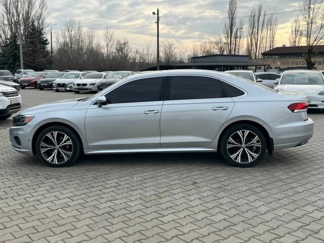 Серый Фольксваген Пассат, объемом двигателя 2 л и пробегом 140 тыс. км за 20400 $, фото 3 на Automoto.ua