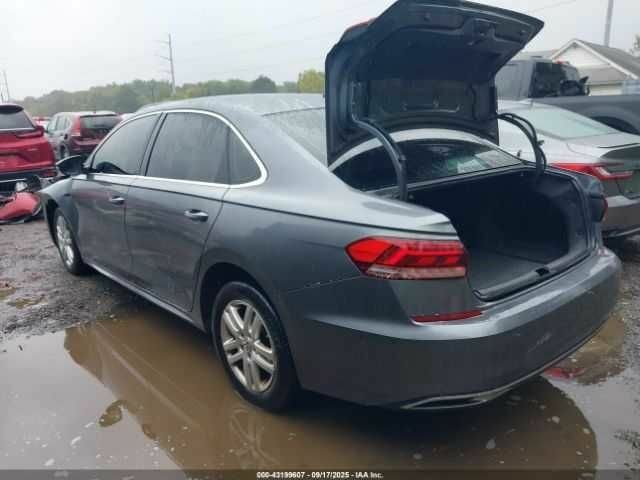 Серый Фольксваген Пассат, объемом двигателя 2 л и пробегом 66 тыс. км за 13000 $, фото 2 на Automoto.ua